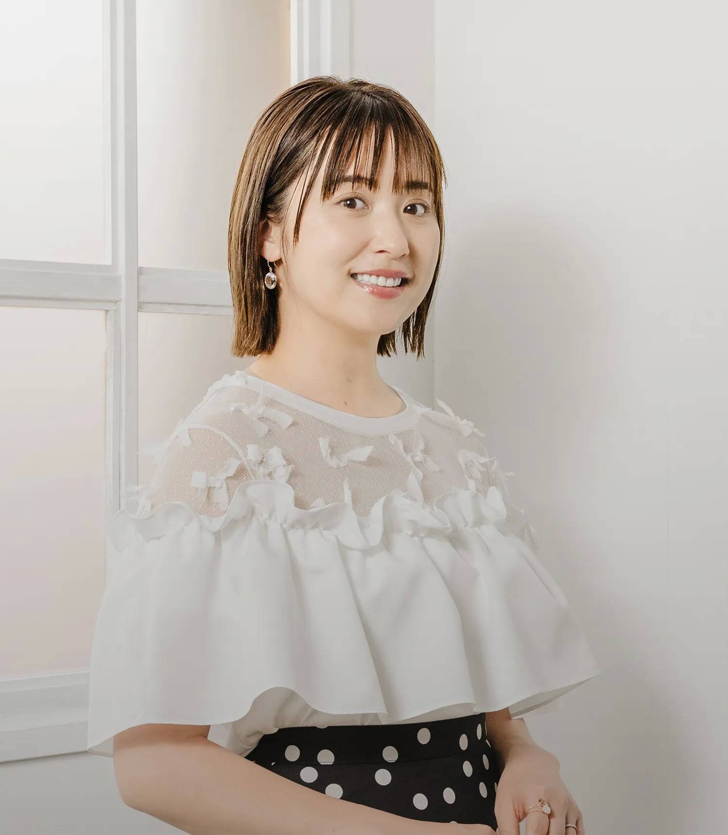 女優・モデル 衛藤美彩「母に気づかされて、夫と一緒に子どもの『長所ノート』をつけています」｜with PEOPLE 縁ある人たち｜koji note[三和酒類株式会社]