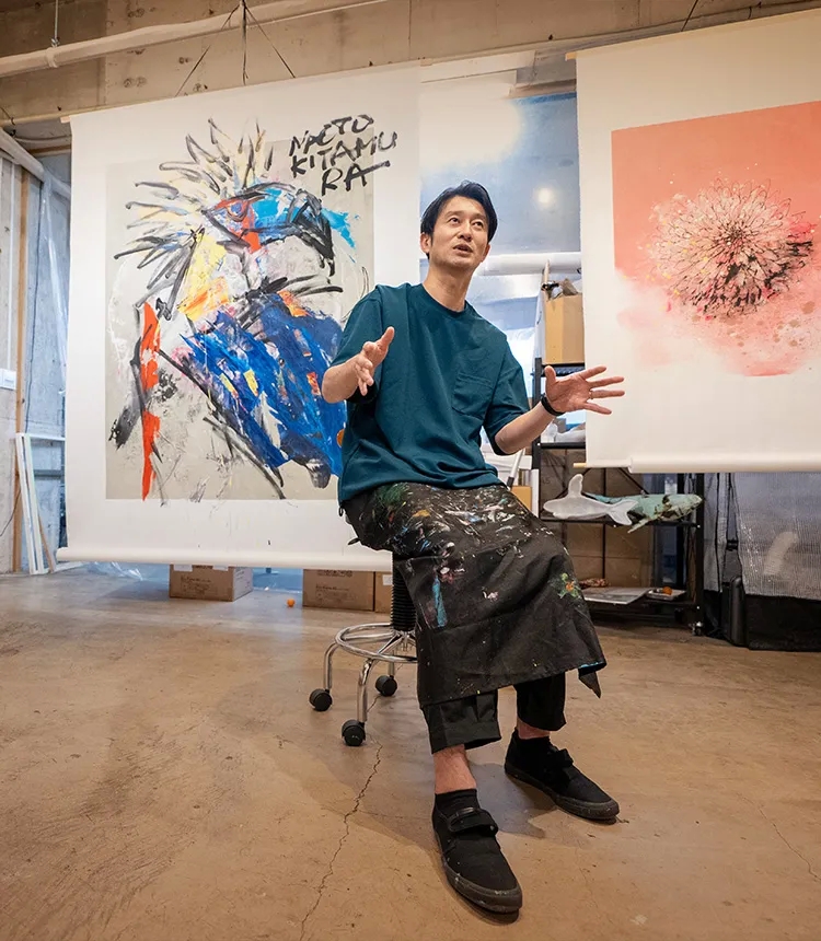 北村直登「“大分の画家”として、人々に望まれる作品を生み出し続けたい」｜with PEOPLE 縁ある人たち｜koji note[三和酒類株式会社]