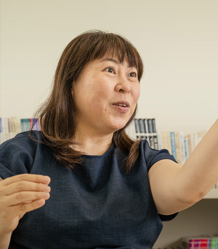 陶山明子「発酵、微生物の力で人の役に立つものを生み出したい」｜think KOJI 麹文化と発酵｜koji note[三和酒類株式会社]