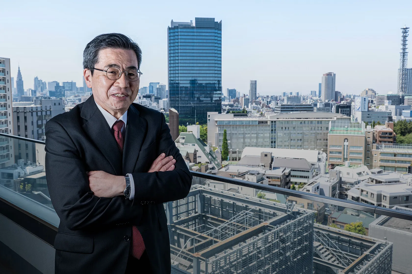 広島大学名誉教授、女子栄養大学名誉教授、NPO法人 うま味インフォメーションセンター 理事長、(公財)日本食肉消費総合センター 研究員 西村敏英